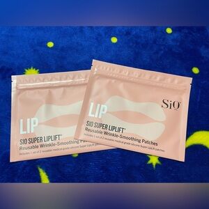 - SiO SUPER LIPLIFT Patches 2 sets